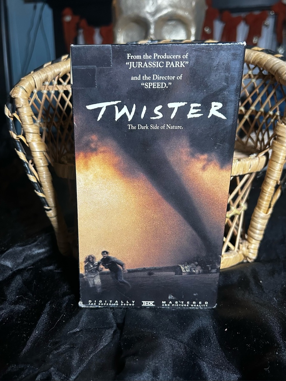 Twister (1996) VHS tape (Used Condition)